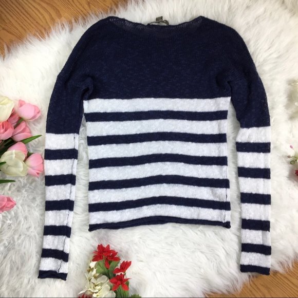 Tommy Bahama Navy and White Striped Sweater - Picture 7 of 7